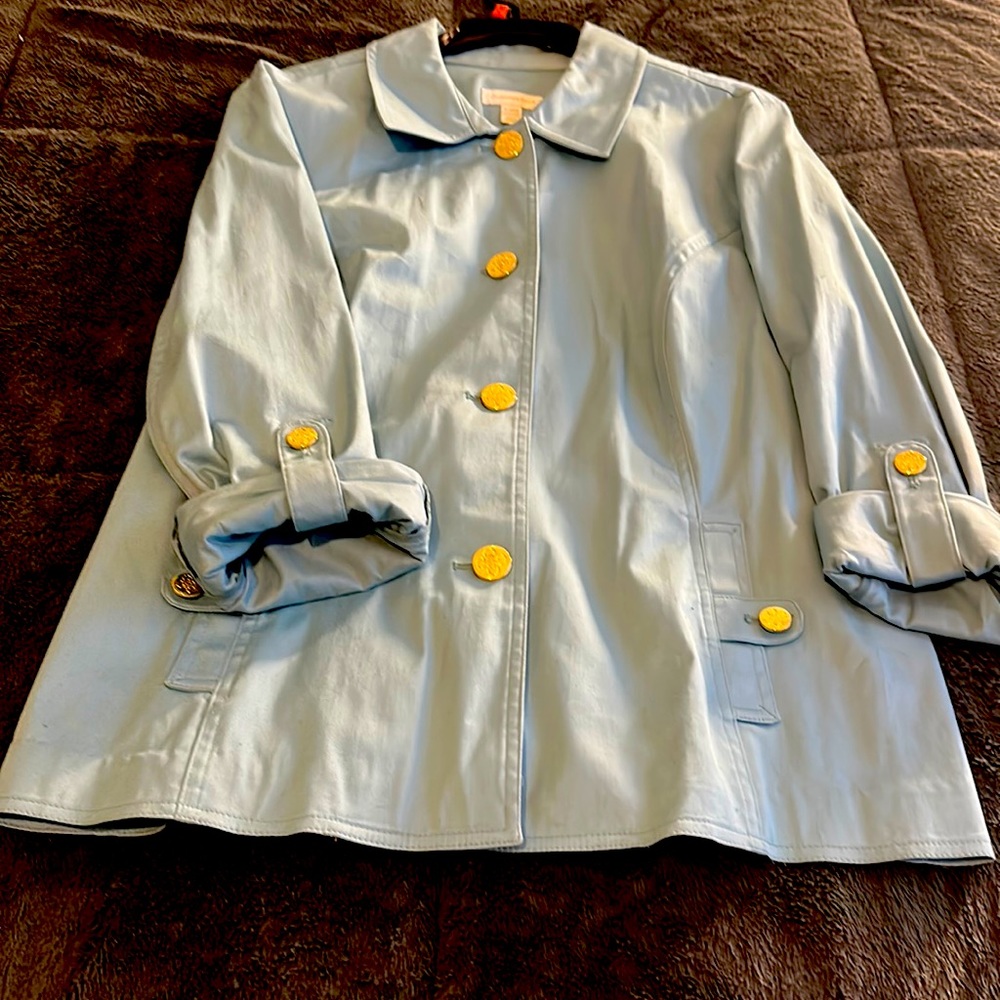 Light weight casual jacket